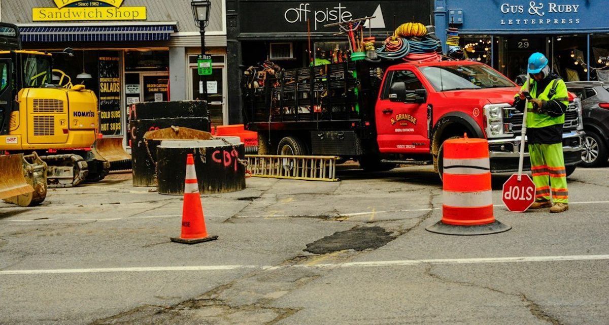 В Архангельске 10 октября в нескольких округах отключат воду, свет и горячую воду